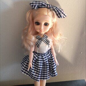 Pretty Jointed 30cm doll